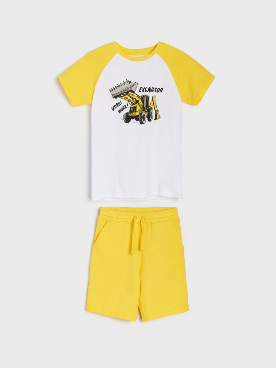 T-shirt and shorts set - yellow - SINSAY