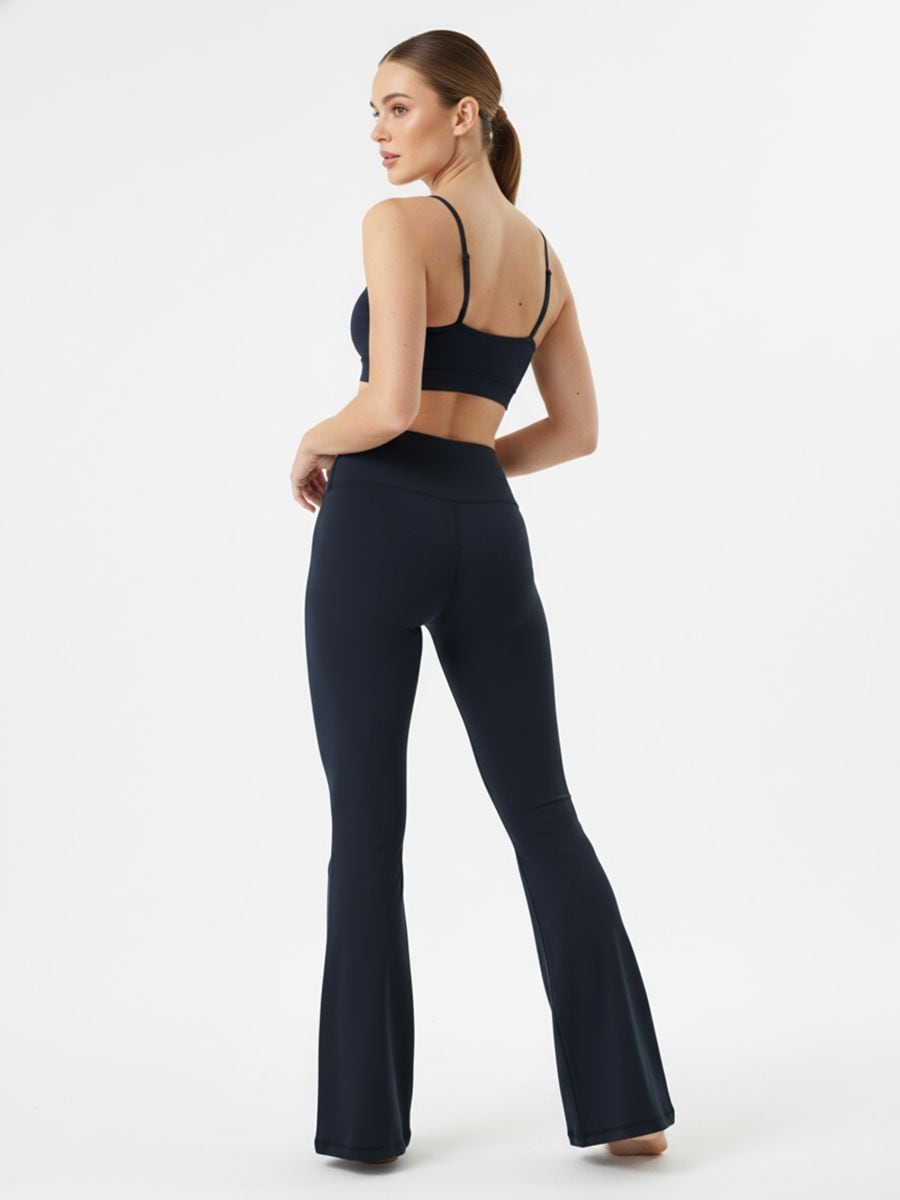 Flare-lõikega püksid - must - SINSAY