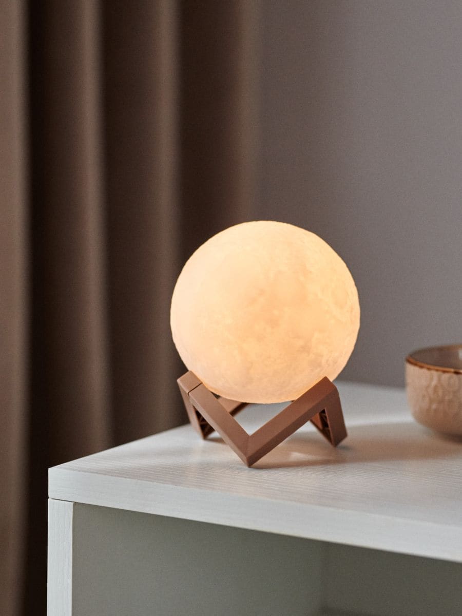 LED lampa - belo - SINSAY