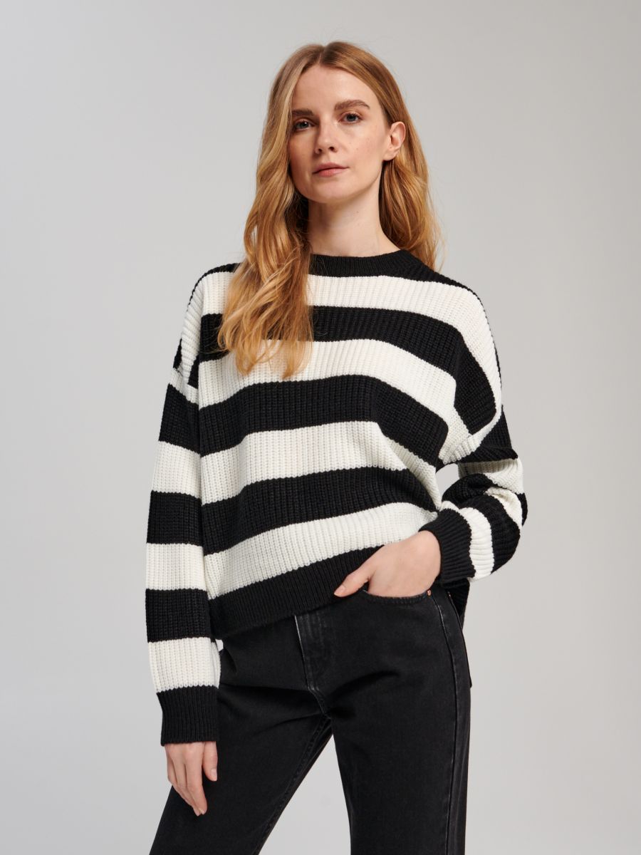 Sweter oversize w paski - czarny - SINSAY