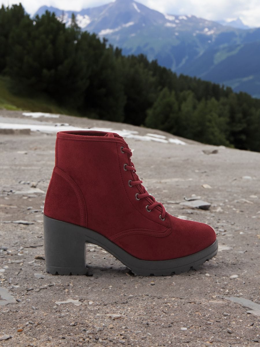 Heeled ankle boots - maroon - SINSAY
