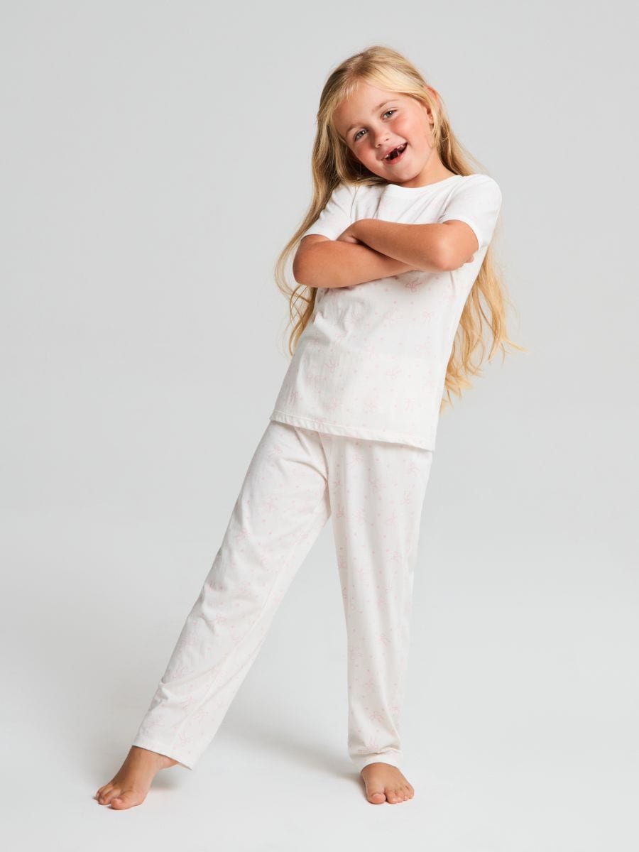 Kaheosaline pidžaamakomplekt - kreemvalge - SINSAY