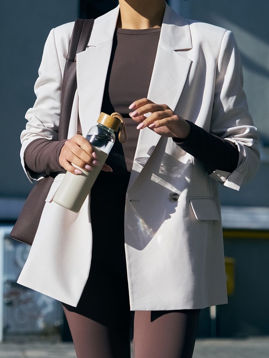 Sako sa ukrasnim dugmadima - nude - SINSAY