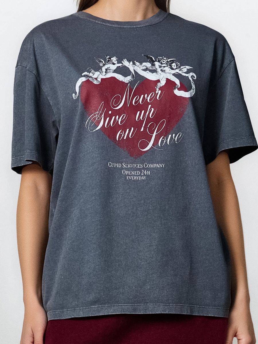 Бавовняна oversize футболка з принтом - темно-сірий - SINSAY