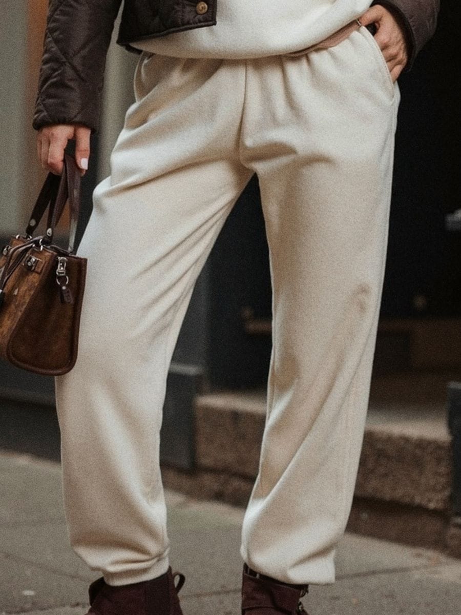 Sportske jogger hlače - krem - SINSAY