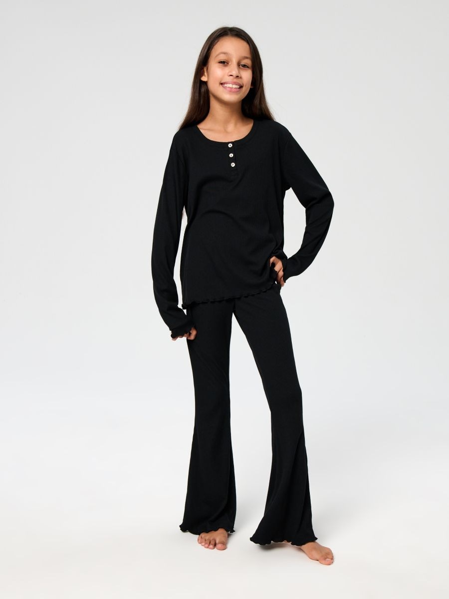 Ριμπ δίχρωμη πιτζάμα δύο τεμαχίων - μαυρο - SINSAY