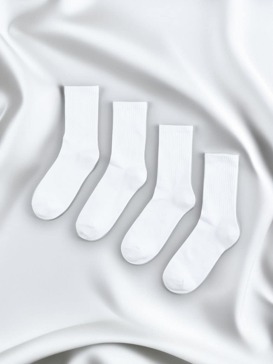 Súprava 4 párov ponožiek - biela - SINSAY