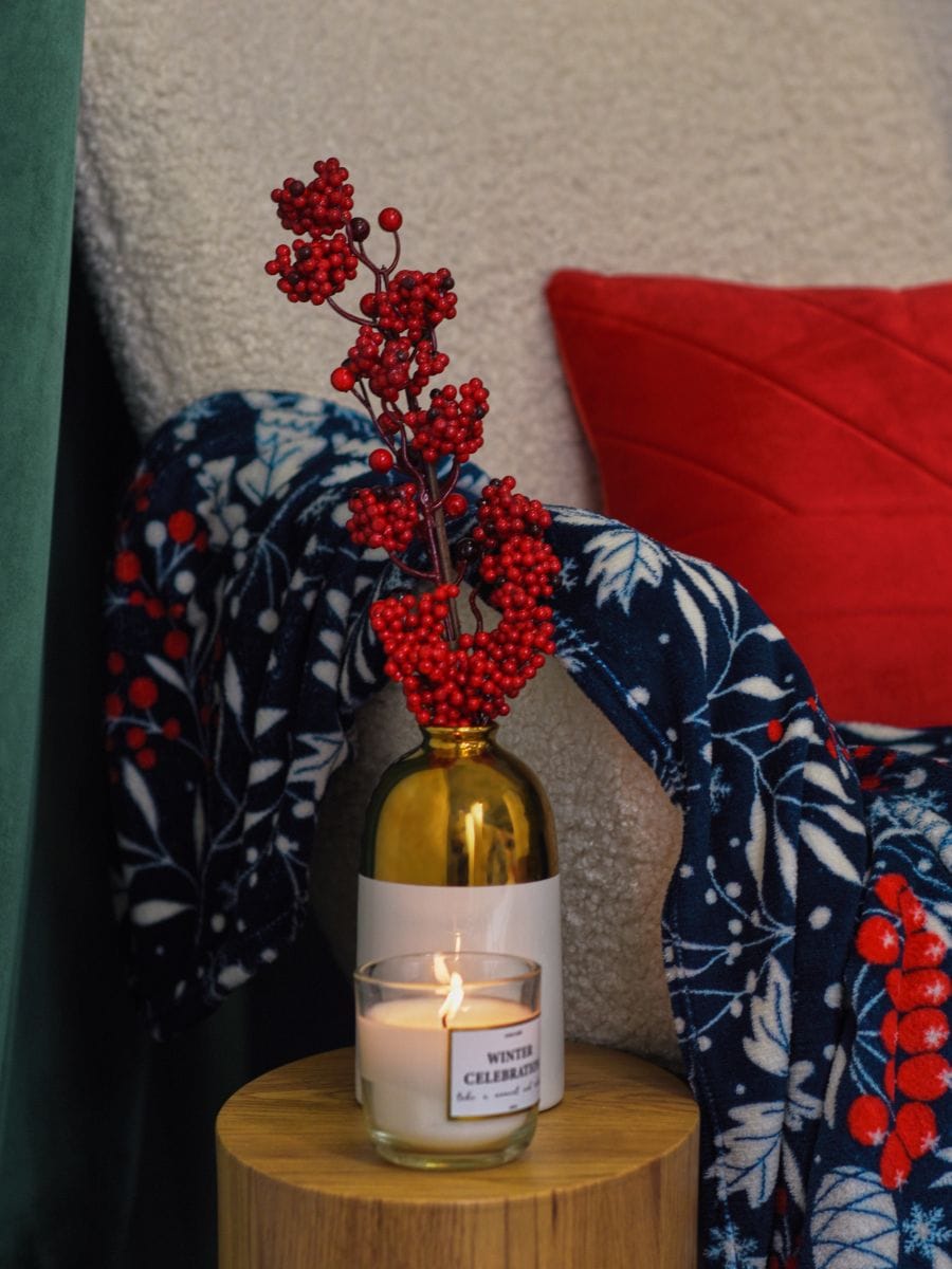Decorative artificial plant - red - SINSAY