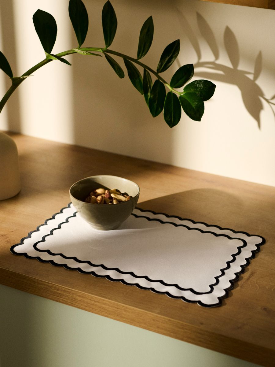 Tischsets, 2er-Pack - Schwarz - SINSAY
