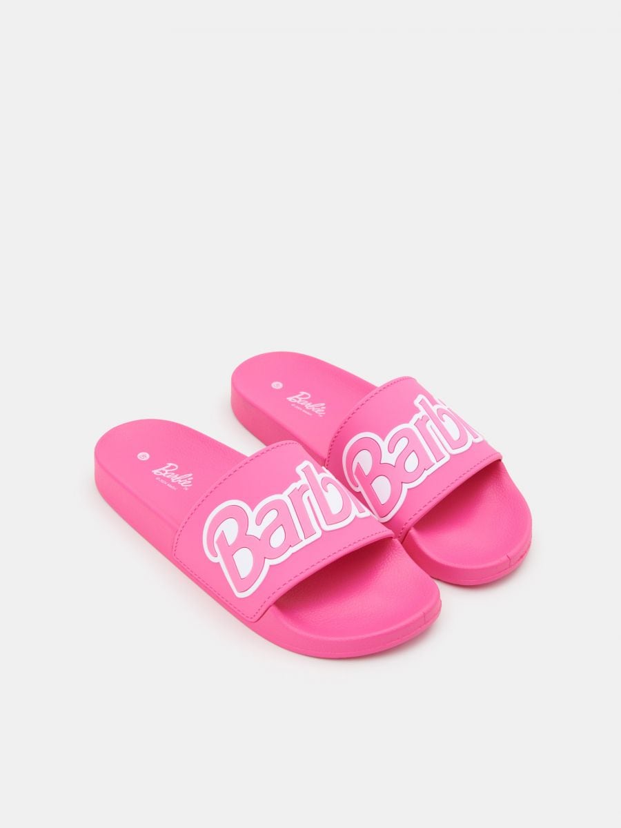 Pantofle Barbie - sytě růžová - SINSAY
