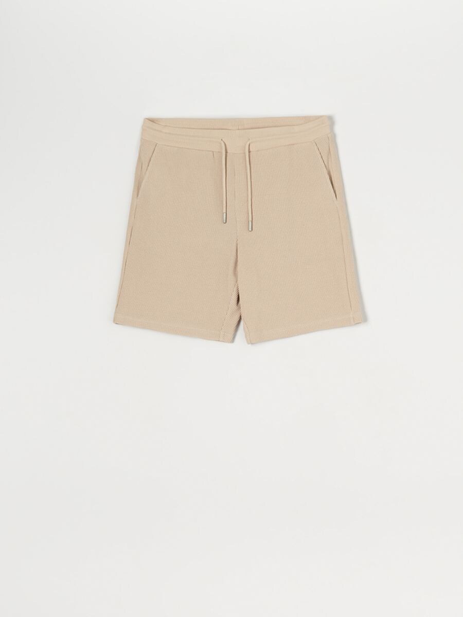 Linen Cargo Short in Wheat