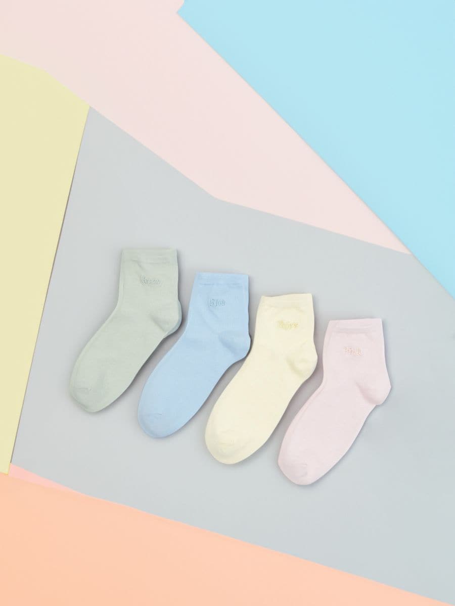 4 pár zokni - többszínű - SINSAY