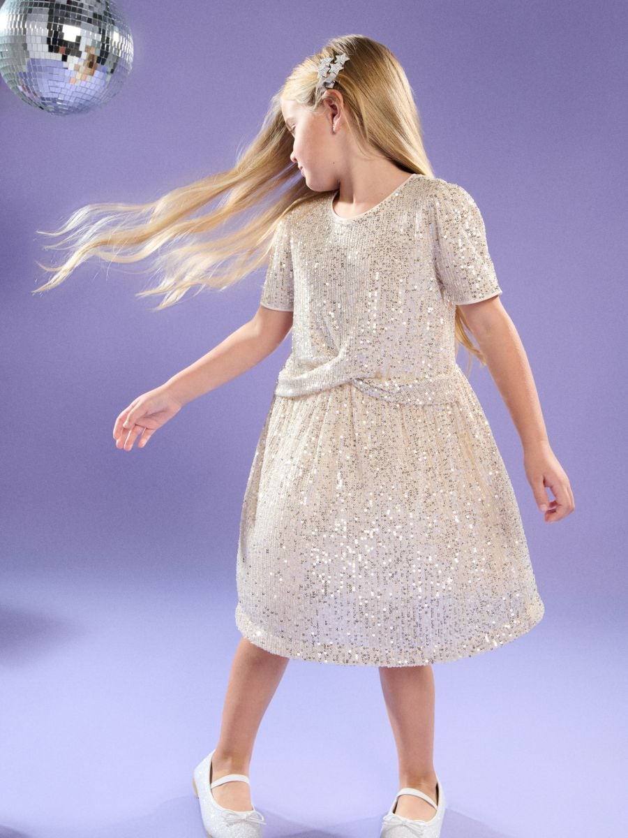 Sukienka midi z cekinami - złoty - SINSAY