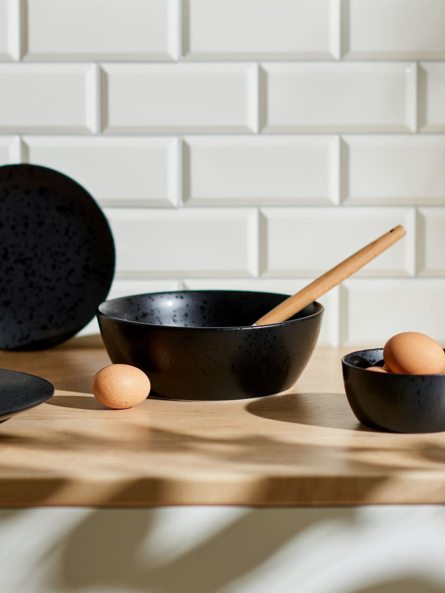 Ceramic bowl - black - SINSAY