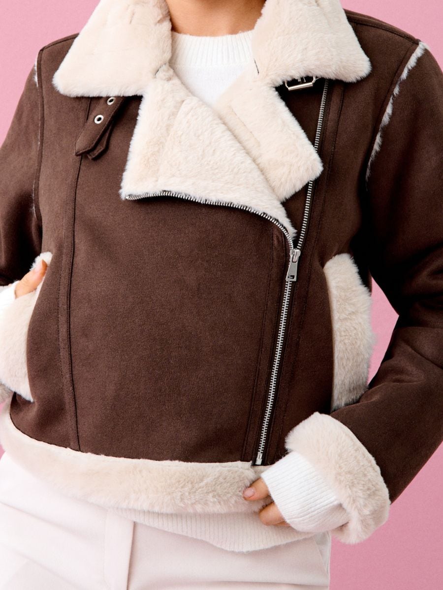 Kurtka pilotka z kożuchem - brązowy - SINSAY