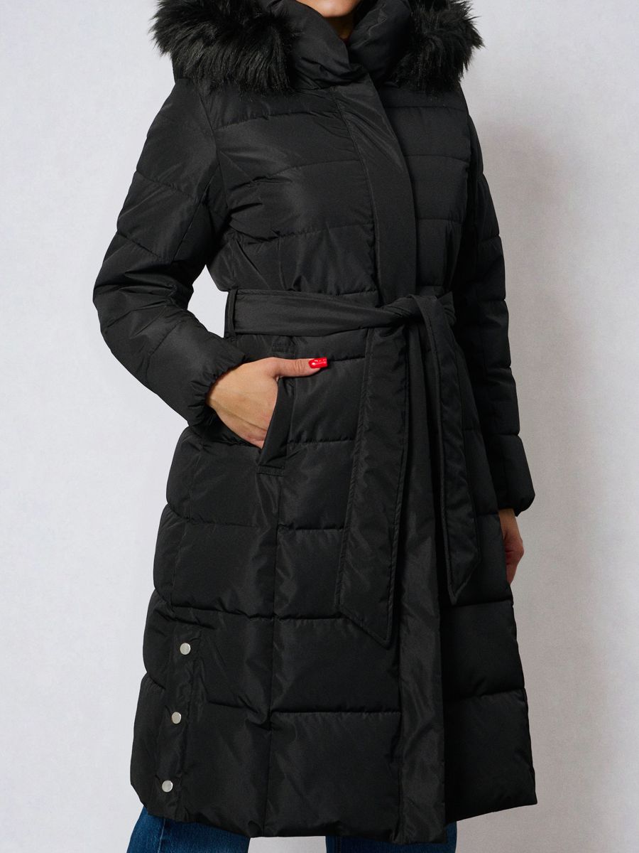 Καπιτονέ παλτό με κουκούλα - μαυρο - SINSAY