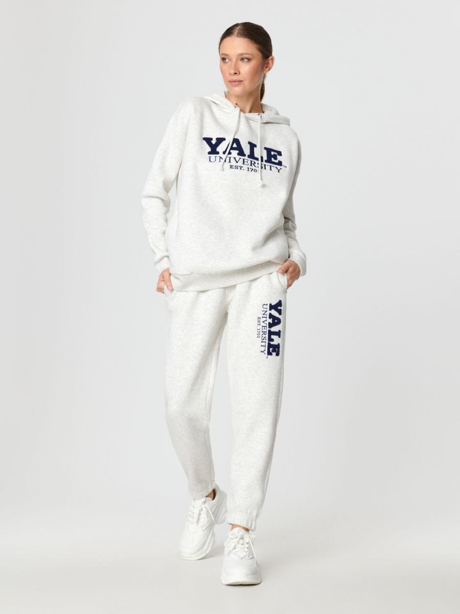 Παντελόνι φόρμας Yale - ανοιχτό γκρι - SINSAY
