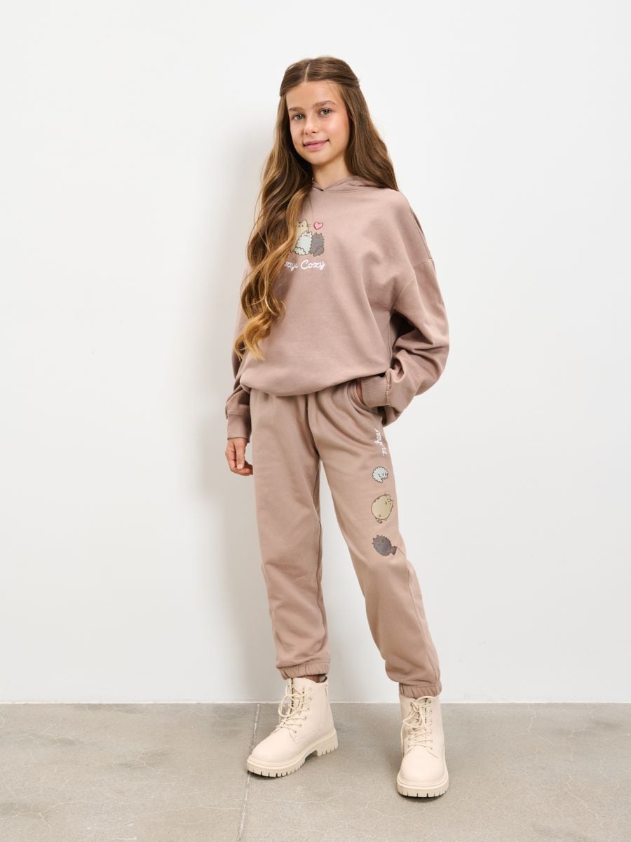 Панталон jogger Pusheen The Cat - сиво-кафяво - SINSAY