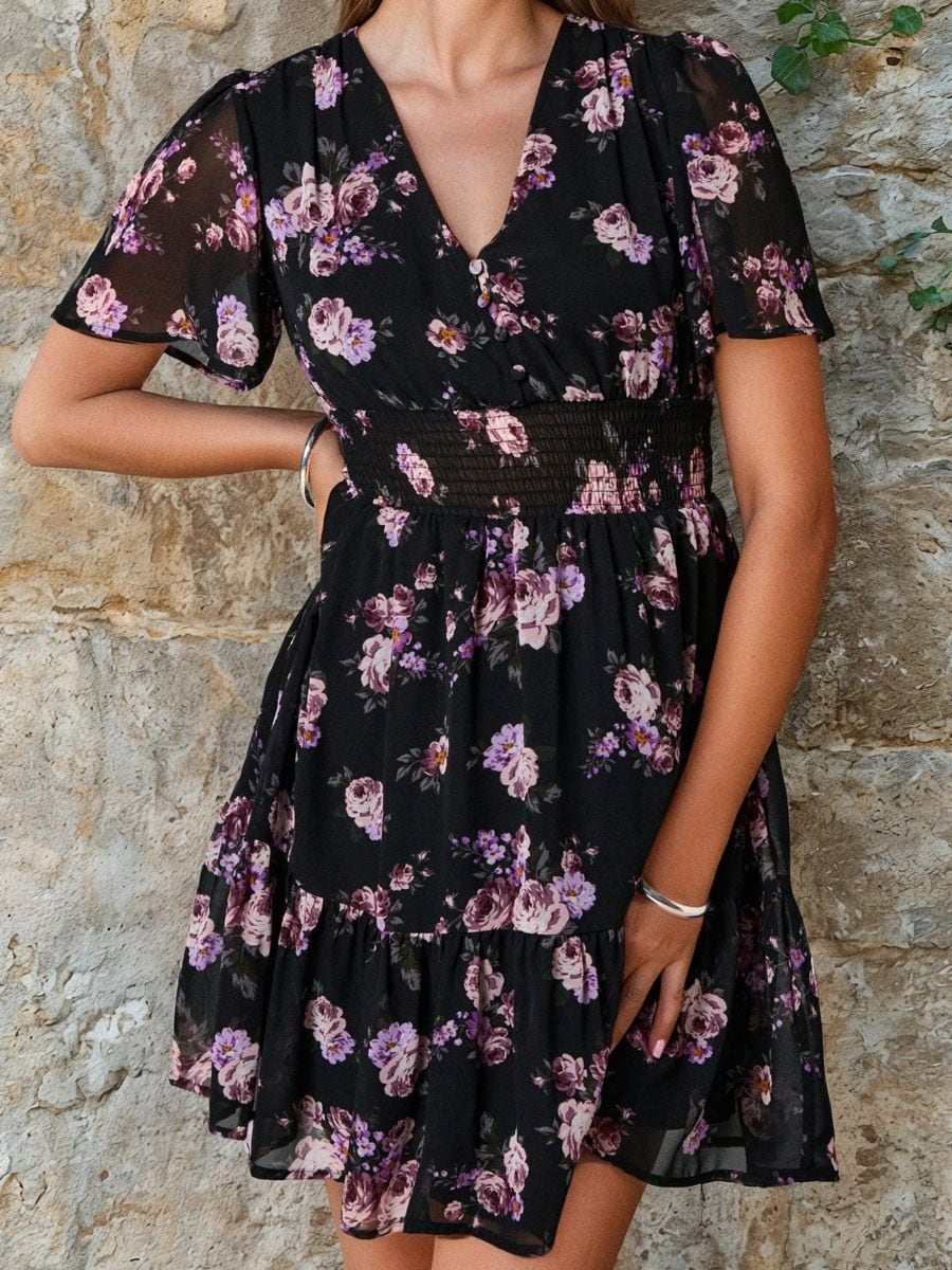 Sukienka mini z krótkim rękawem w kwiaty - wielobarwny - SINSAY