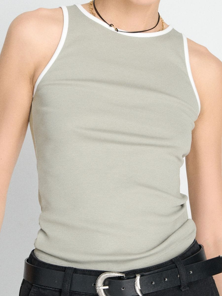 Top reiat - verde - SINSAY