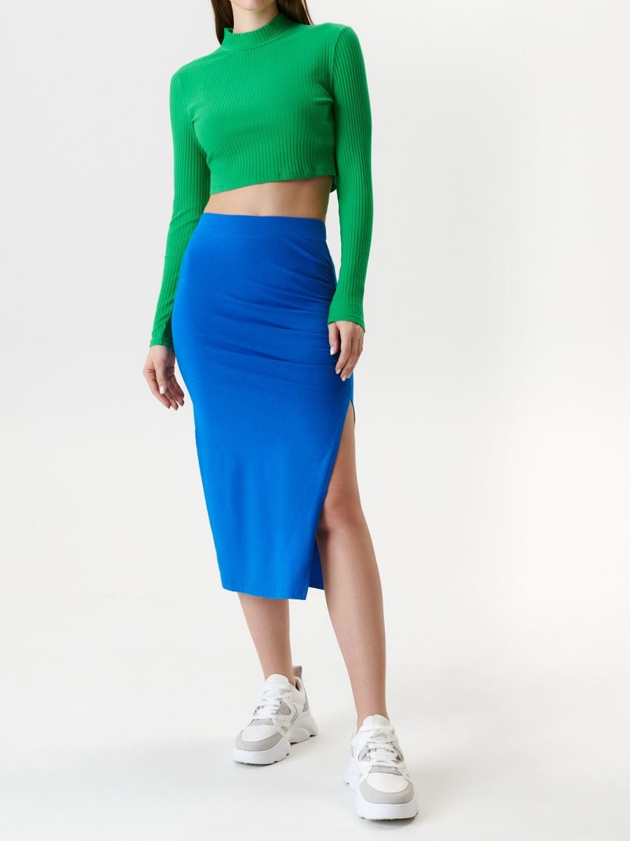 Gonna midi in cotone con spacco e arricciatura laterale - blu - SINSAY