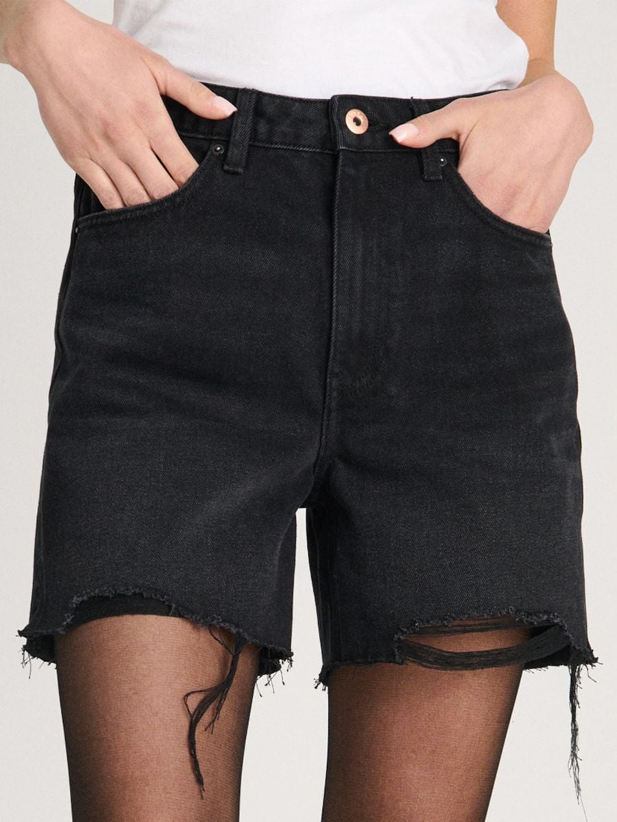 Farmerke bermude - crno - SINSAY