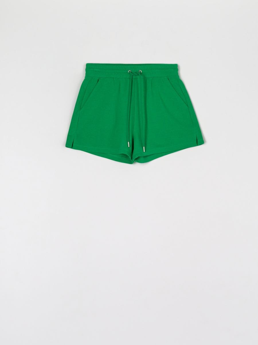 Pantaloni sport scurți - verde-maroniu - SINSAY