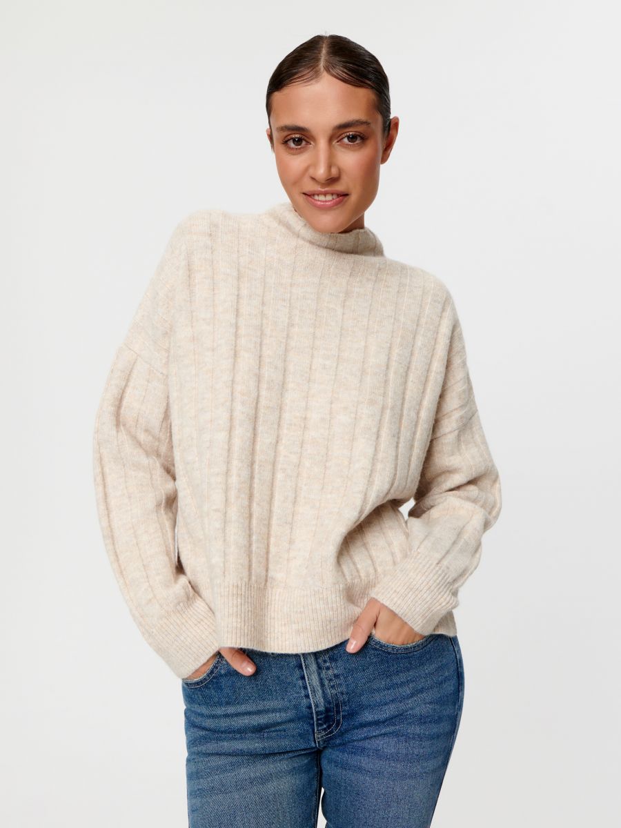 Sweter w prążki - beżowy - SINSAY