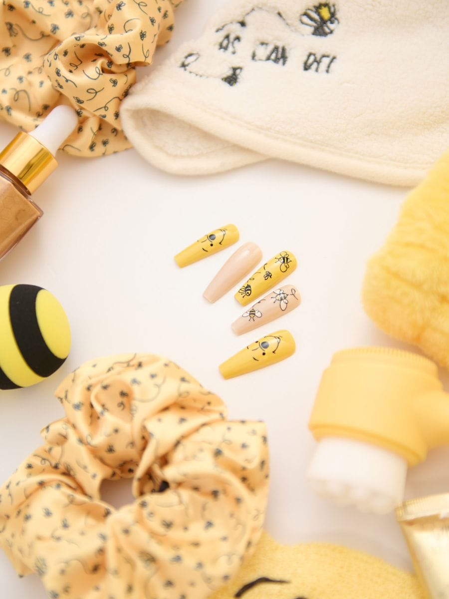 Unghie finte Winnie the Pooh - multicolor - SINSAY