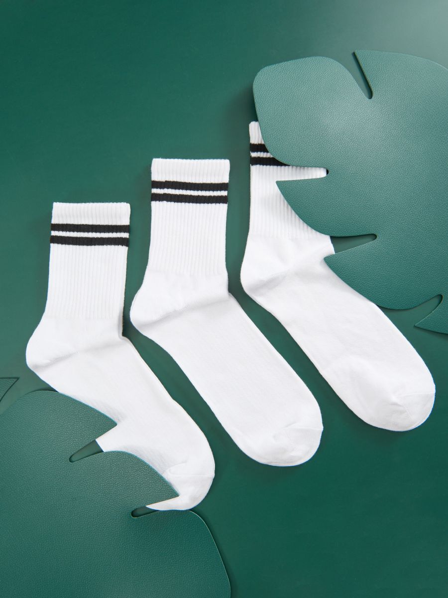 Σετ με 3 ζεύγη κάλτσες - πολυχρωμο - SINSAY
