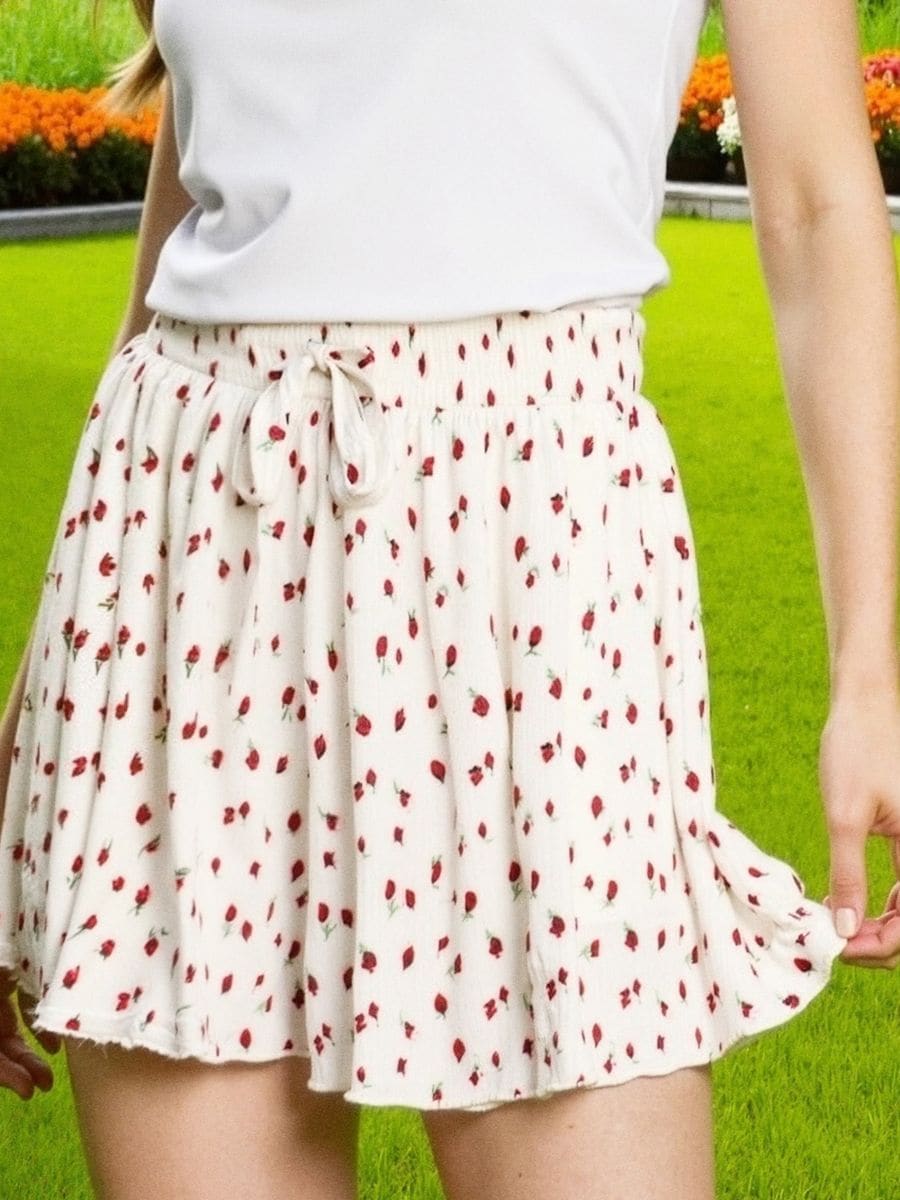 Ležerni cvjetni šorts sa džepovima - više boja - SINSAY