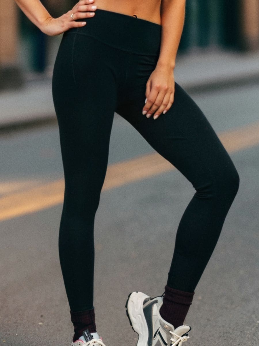 Legging GYM HARD - fekete - SINSAY