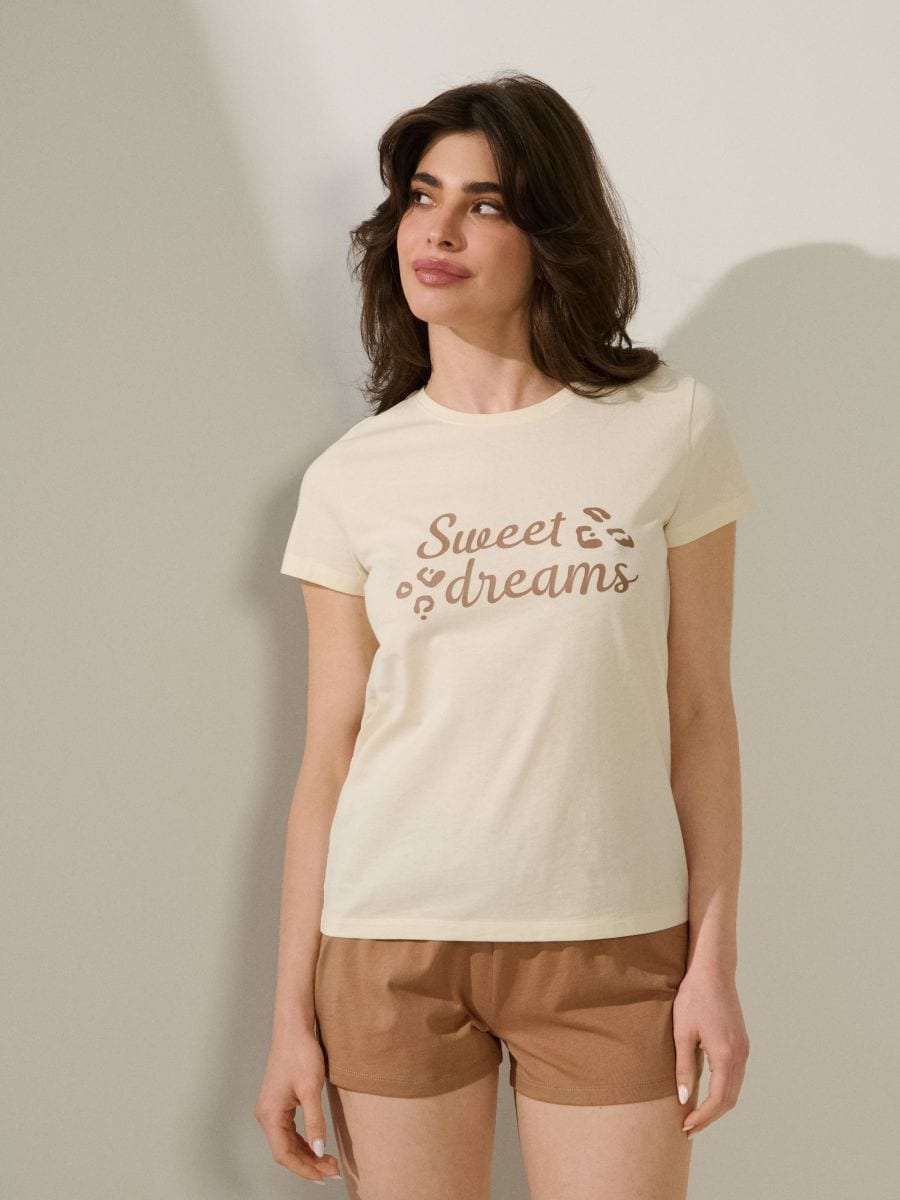 Pijama din două piese cu text - crem - SINSAY