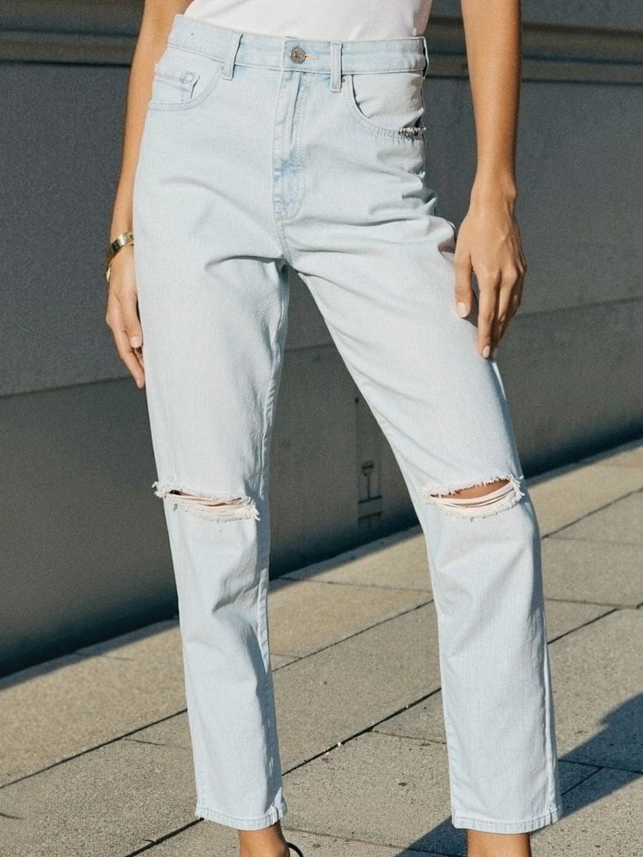 High-Waist-Jeans im Mom-Fit - Blau - SINSAY