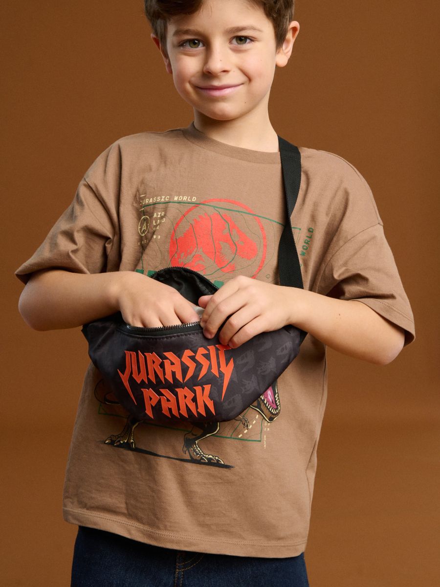 Vöökott Jurassic Park - must - SINSAY
