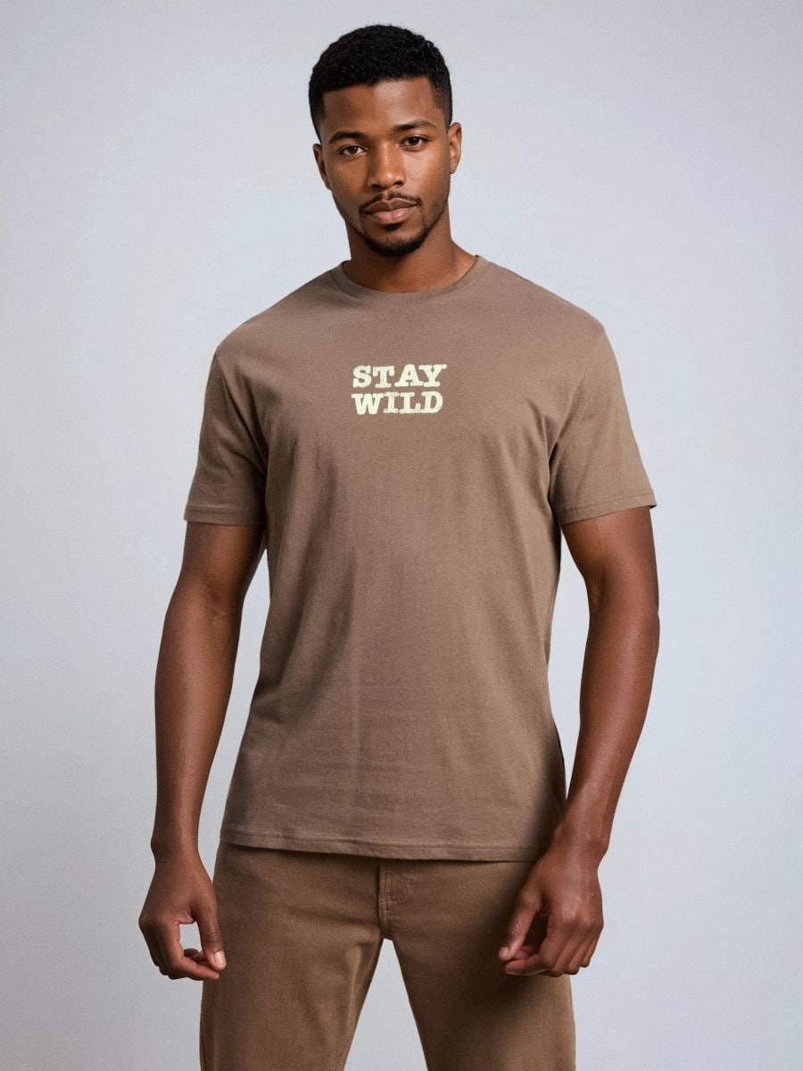 Βαμβακερό μπλουζάκι με σύνθημα - σκουρο καφε - SINSAY