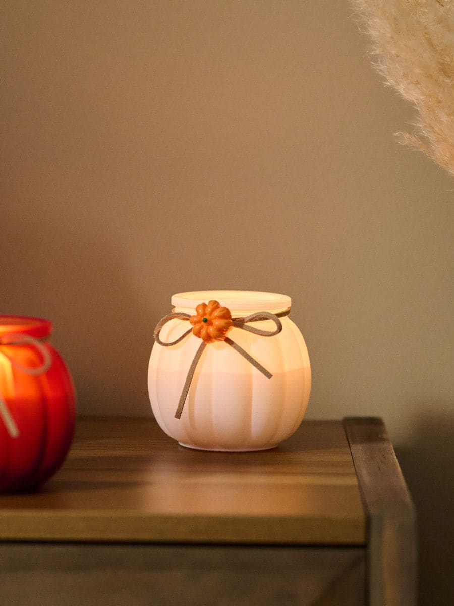 Świeca zapachowa Pumpkin - biały - SINSAY