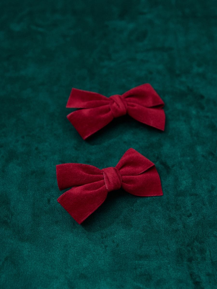 Spinki do włosów w kształcie kokardy 2 pack - bordowy - SINSAY