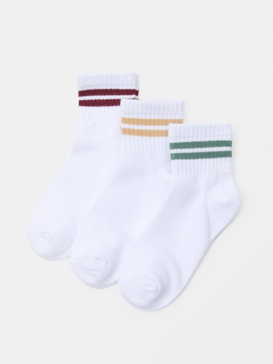 Skarpetki 3 pack - wielobarwny - SINSAY