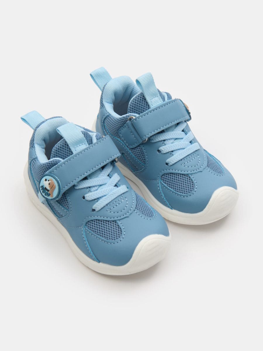 Sneakersy ze skórzaną wkładką z certyfikatem "ZDROWA STOPA" - szary - SINSAY