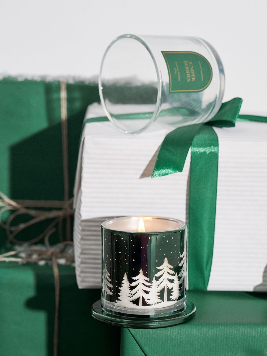 Ароматична свічка Juniper Berries - темно-зелений - SINSAY