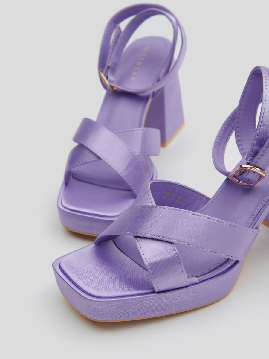 Amazon.com: Soda Women's Braided Square Toe Block Heel Sandals Alto-S Purple  7.5 : Everything Else