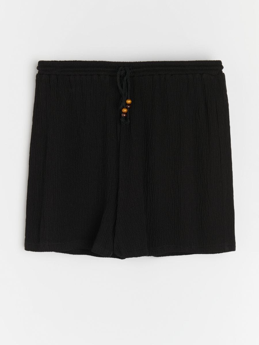 Szorty z wiskozą soft touch - czarny - SINSAY