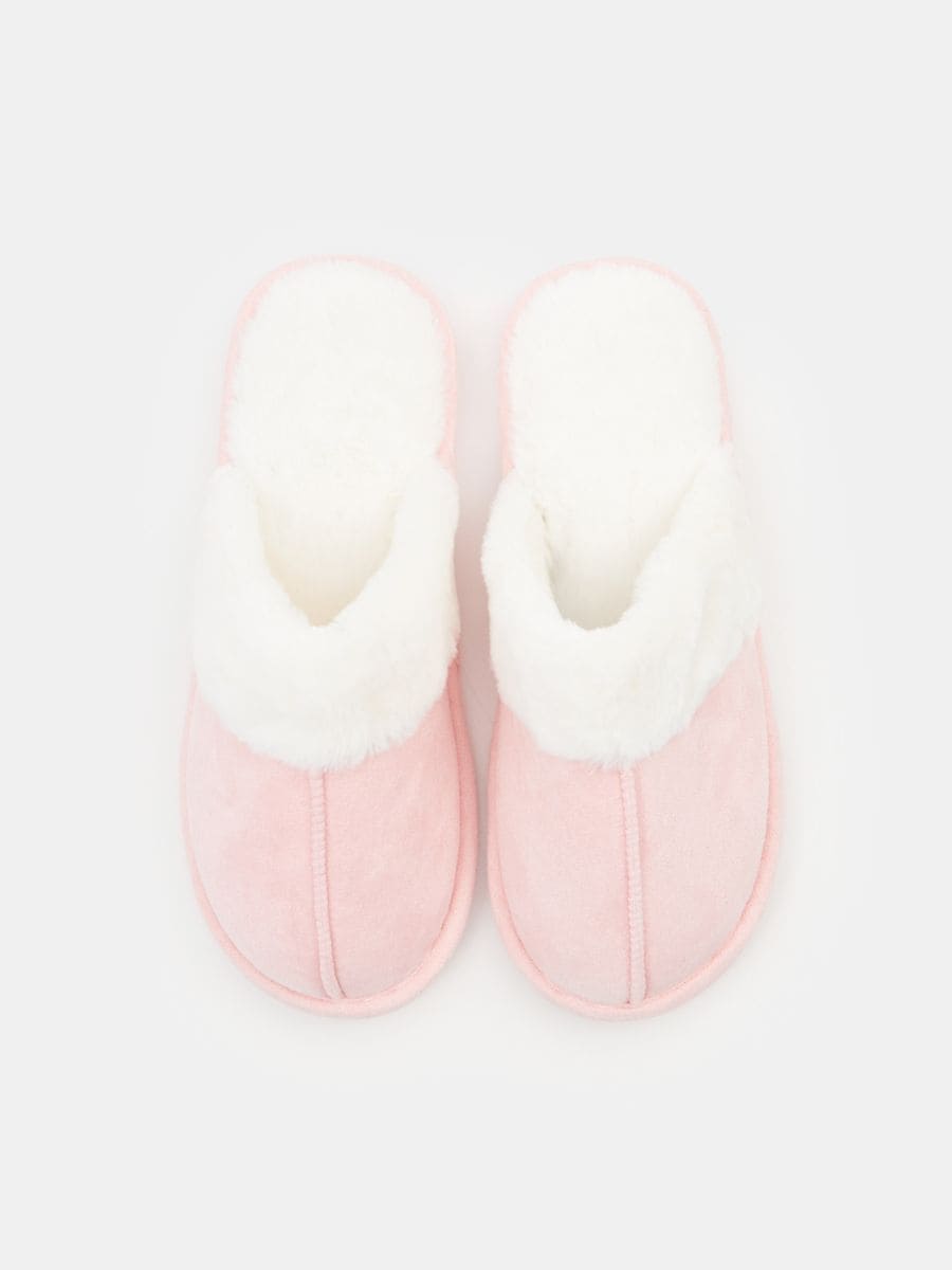 Papuče sa veštačkim krznom - pastelno roze - SINSAY