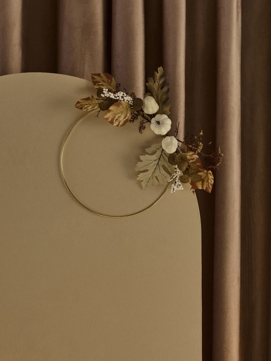 Coroniță decorativă - crem - SINSAY