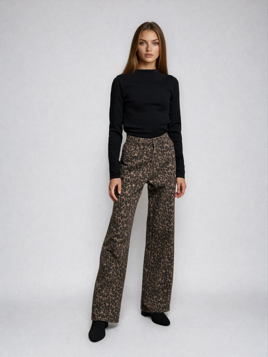 Jeansy straight w panterkę - wielobarwny - SINSAY