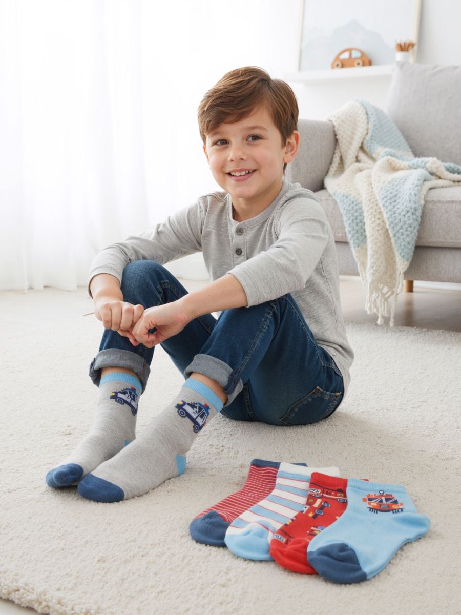 Prugaste čarape pakovanje od 5 - šareno - SINSAY