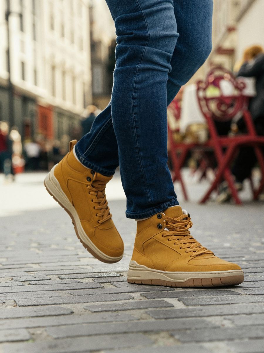 Zateplené členkové tenisky - horčicová - SINSAY