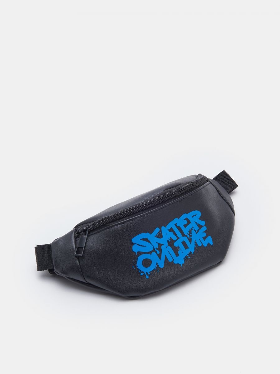 Bum bag with belt detail Color black - SINSAY - ZE999-99X