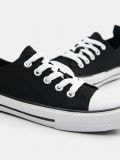 Tenisky z imitace kůže - černá - SINSAY - small3